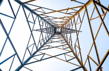 AI Architecture Advances Drive 41% Cost Reductions, Local Inference - featured image