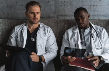 FDA Approvals Drive AI Healthcare Adoption Across Hospitals - featured image