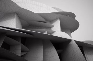 AI Image Generators Battle: DALL-E vs Midjourney vs Stable Diffusion - featured image