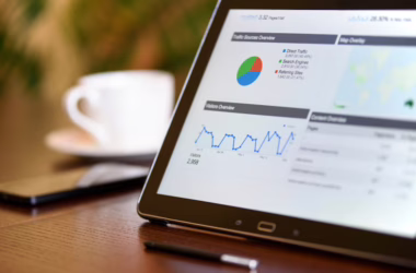 AI Model Monitoring: Detecting Drift and Maintaining Quality