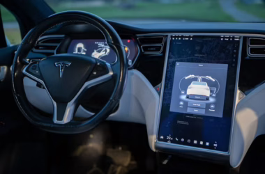 Tesla AI Advances Drive Automotive Industry Forward in 2024 - featured image