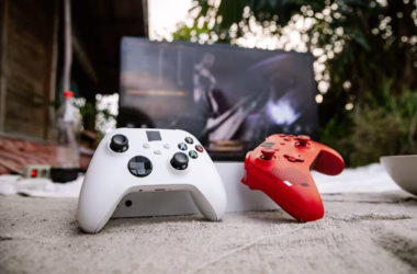 Microsoft Ends Xbox Copilot AI, Launches Agent 365 for Enterprise - featured image