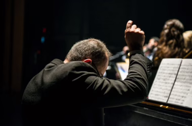 Sakana AI's RL Conductor Orchestrates GPT-5, Claude Sonnet 4 - featured image