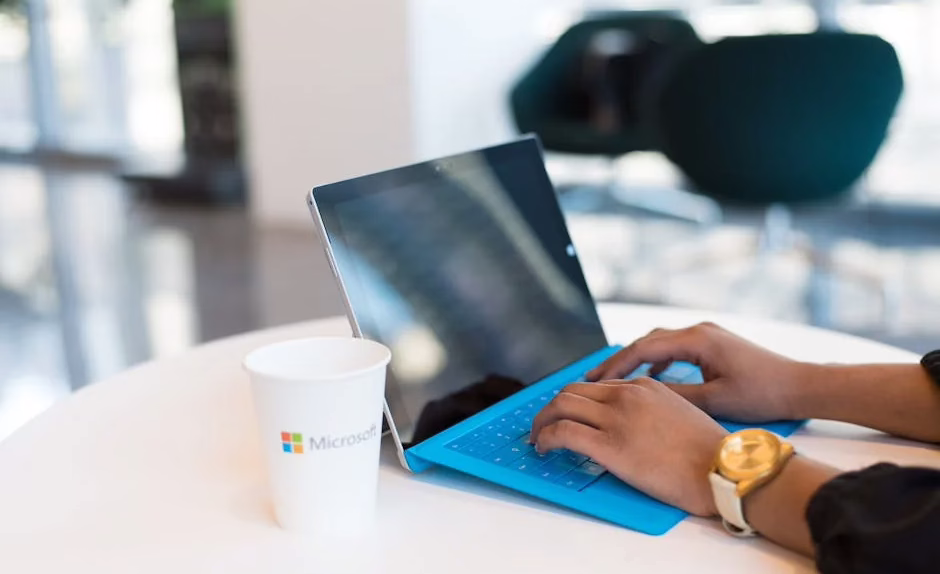 Microsoft AI Chief: White-Collar Work Automated in 18 Months - featured image