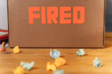 AI Layoffs Surge in 2026: Oracle Cuts 21,000 Jobs - featured image